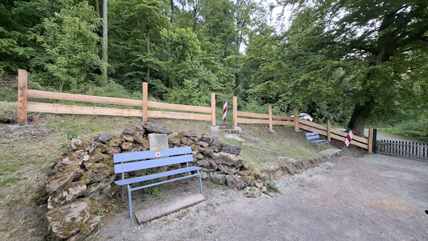 Bild "Bereitschaft:Zaun-2.jpg"