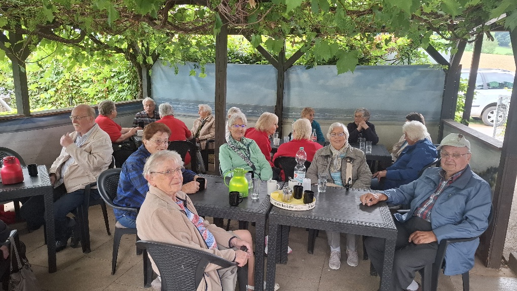 Bild "Ortsverein:Kaffee_2.jpg"